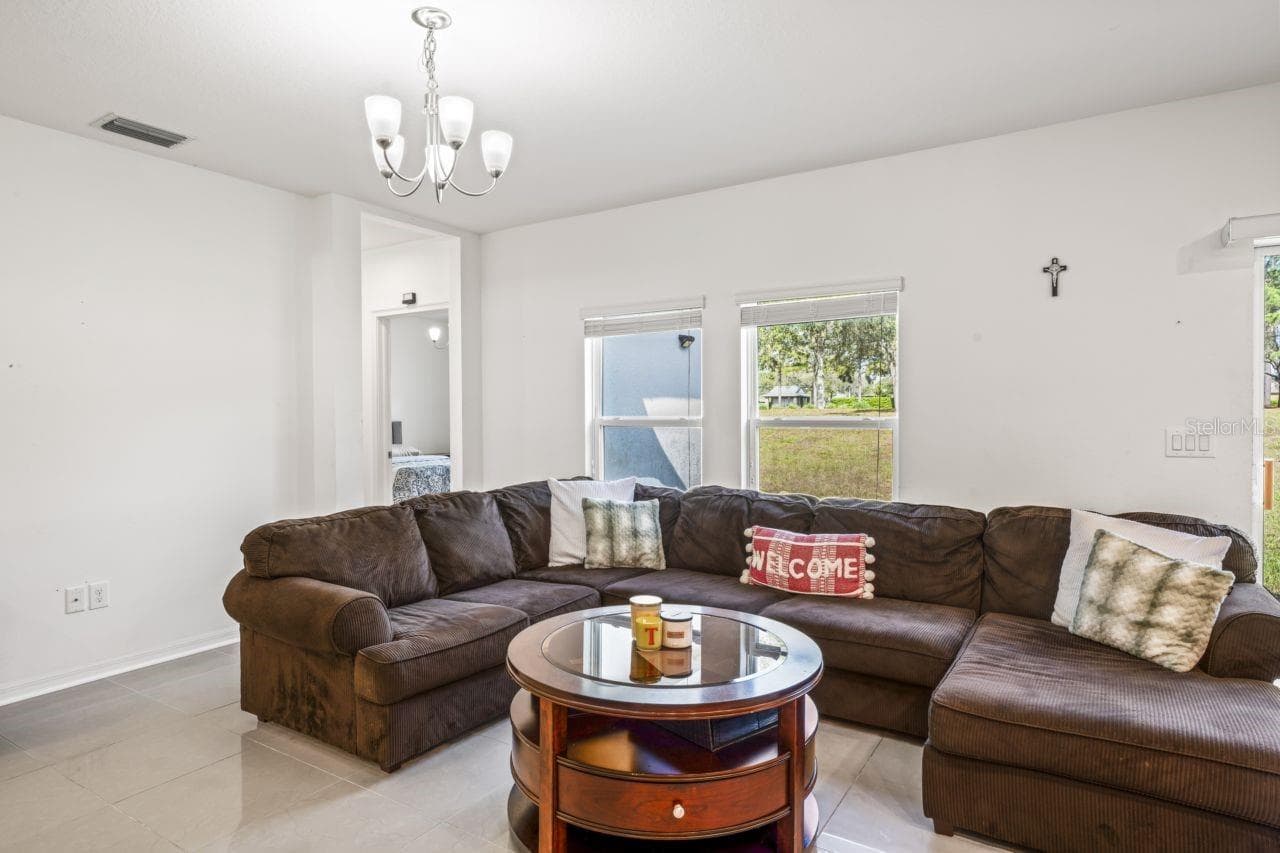 Single Family Residence at 571 OLD WINDSOR WAY, SPRING HILL, photo 13 of 74