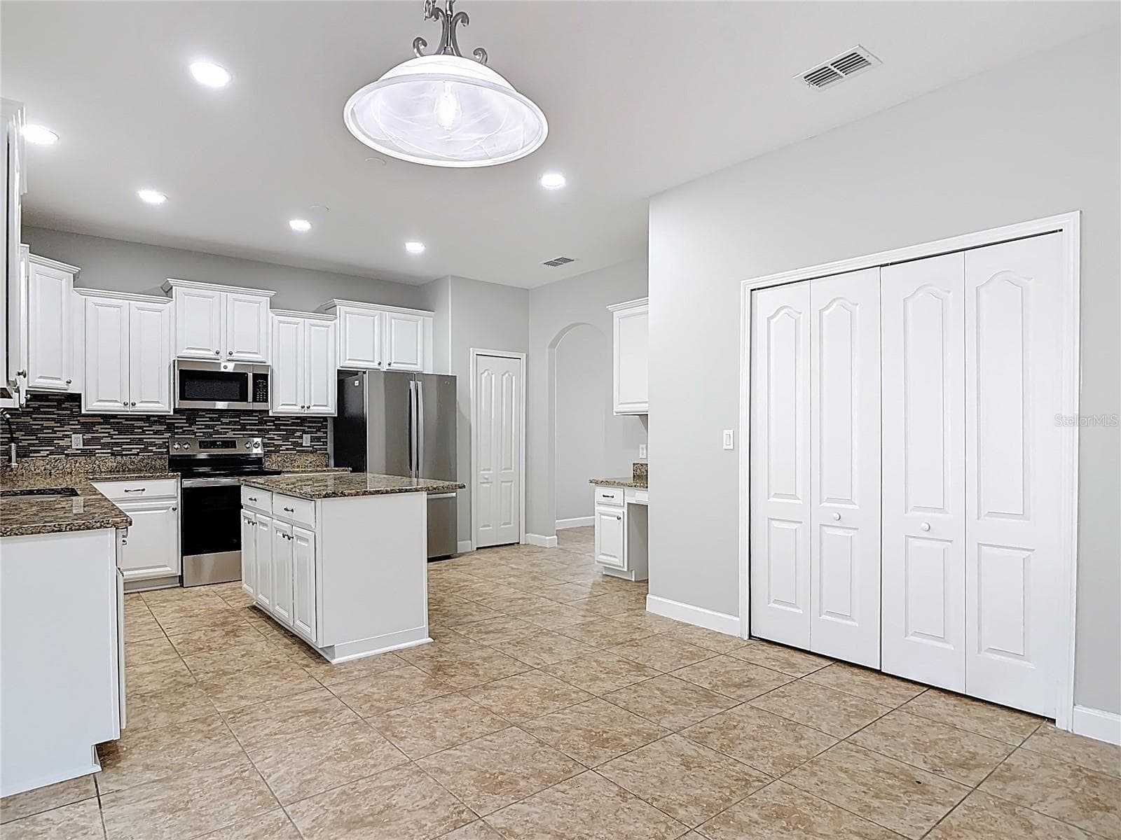 Single Family Residence at 4764 COPPOLA DR, MOUNT DORA, photo 38 of 93