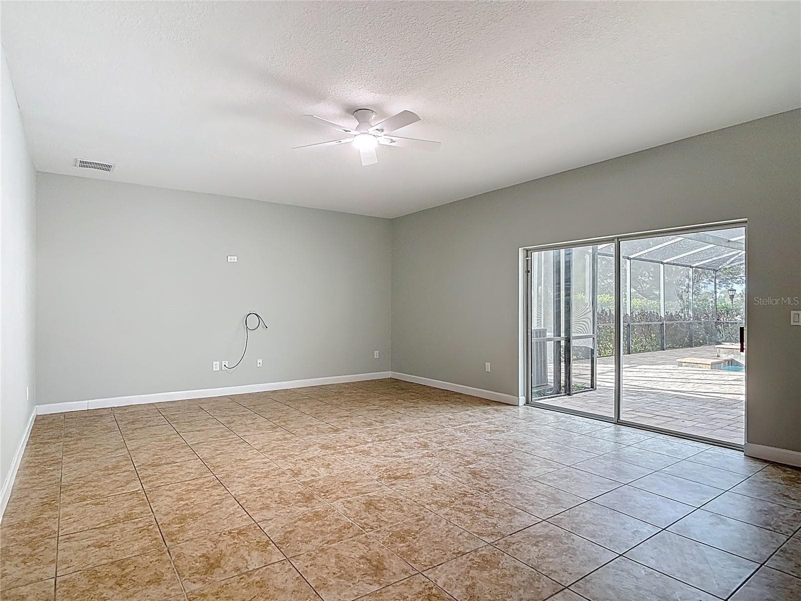 Single Family Residence at 4764 COPPOLA DR, MOUNT DORA, photo 40 of 93