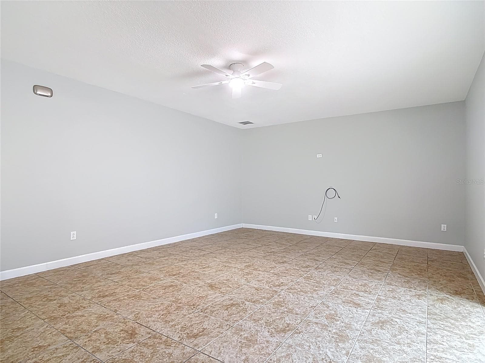 Single Family Residence at 4764 COPPOLA DR, MOUNT DORA, photo 41 of 93