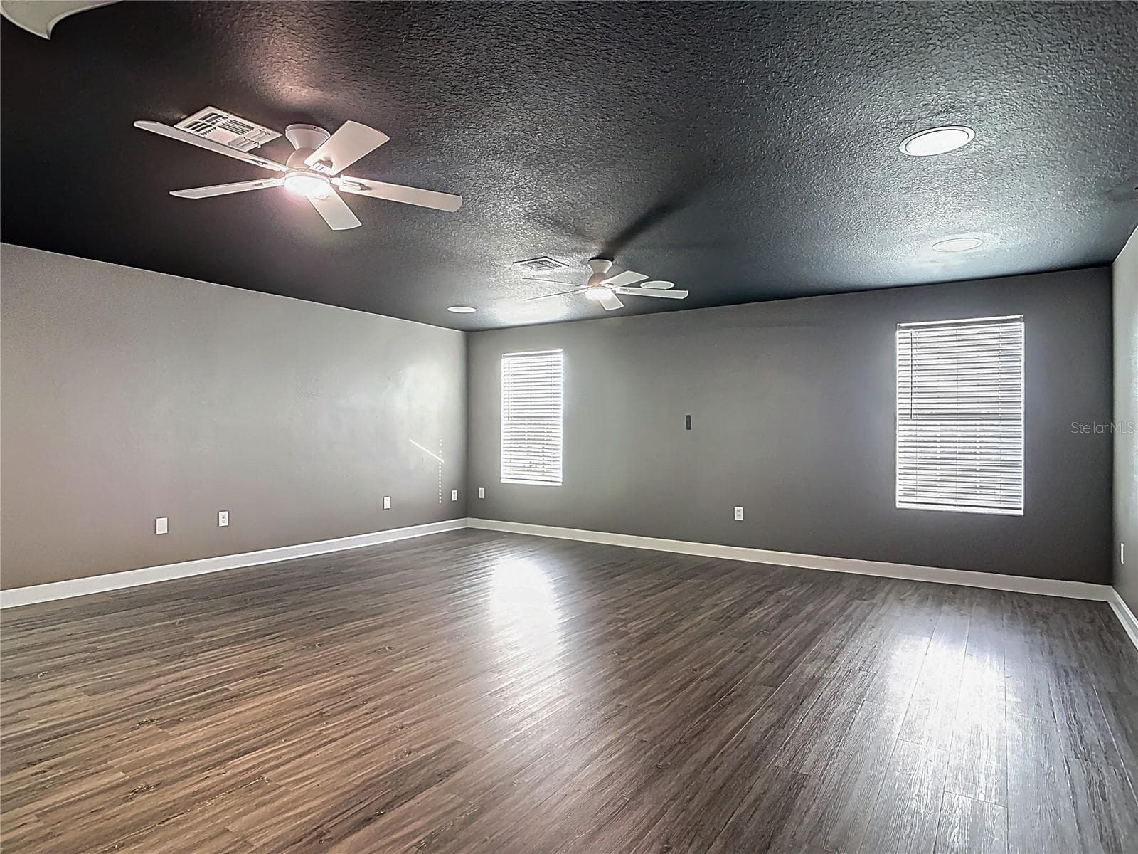 Single Family Residence at 4764 COPPOLA DR, MOUNT DORA, photo 57 of 93