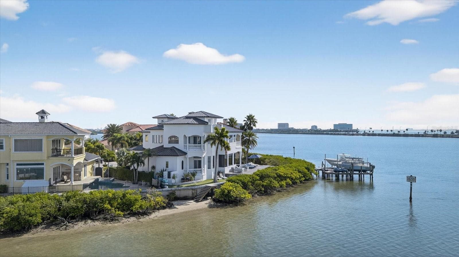 Single Family Residence at 4102 CAUSEWAY VISTA DR, TAMPA, photo 17 of 100