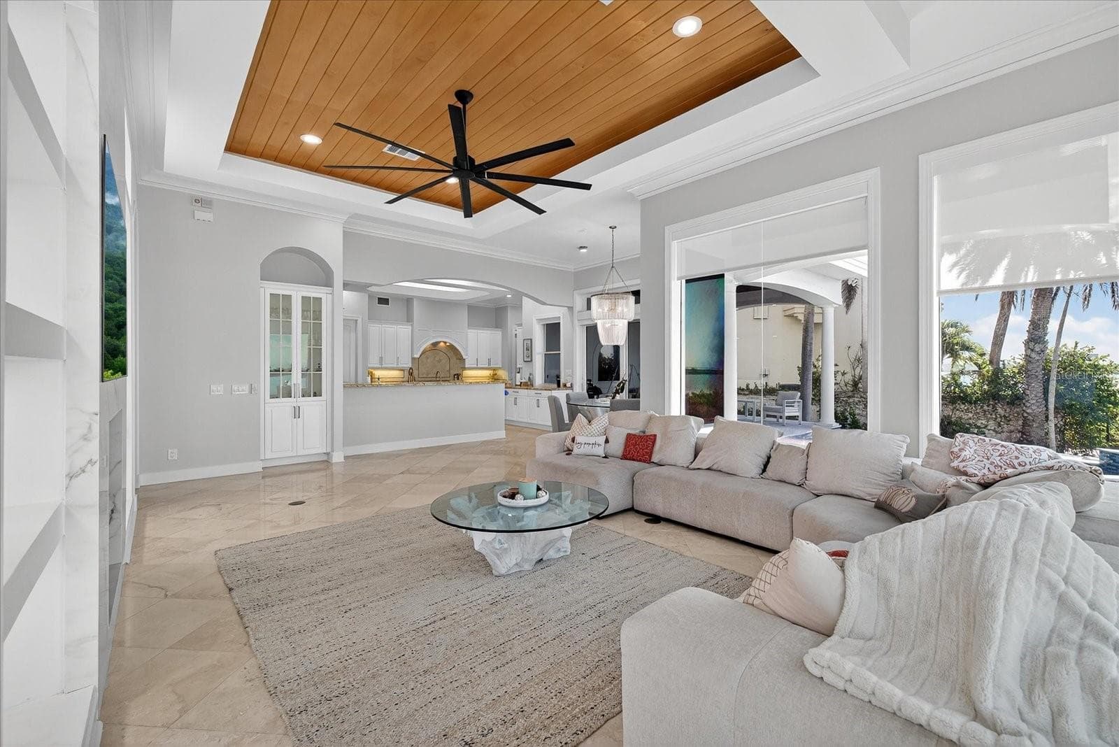 Single Family Residence at 4102 CAUSEWAY VISTA DR, TAMPA, photo 34 of 100