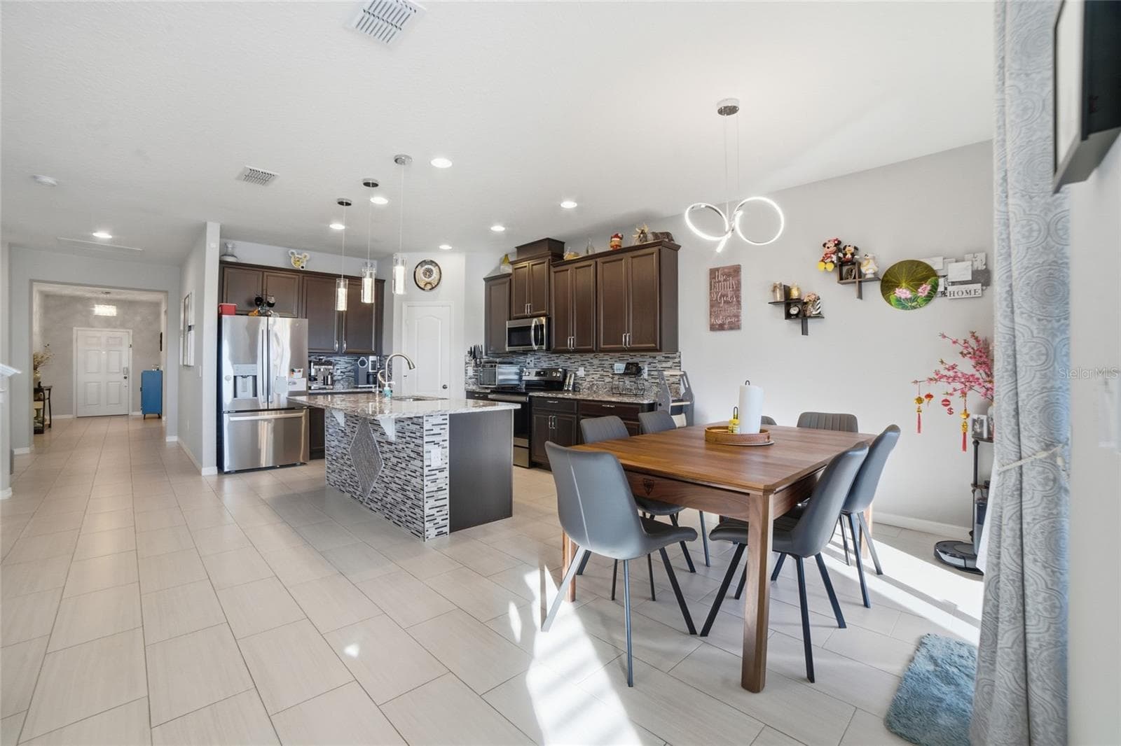 Single Family Residence at 1461 CLEAR BROOK PL, ST CLOUD, photo 15 of 31