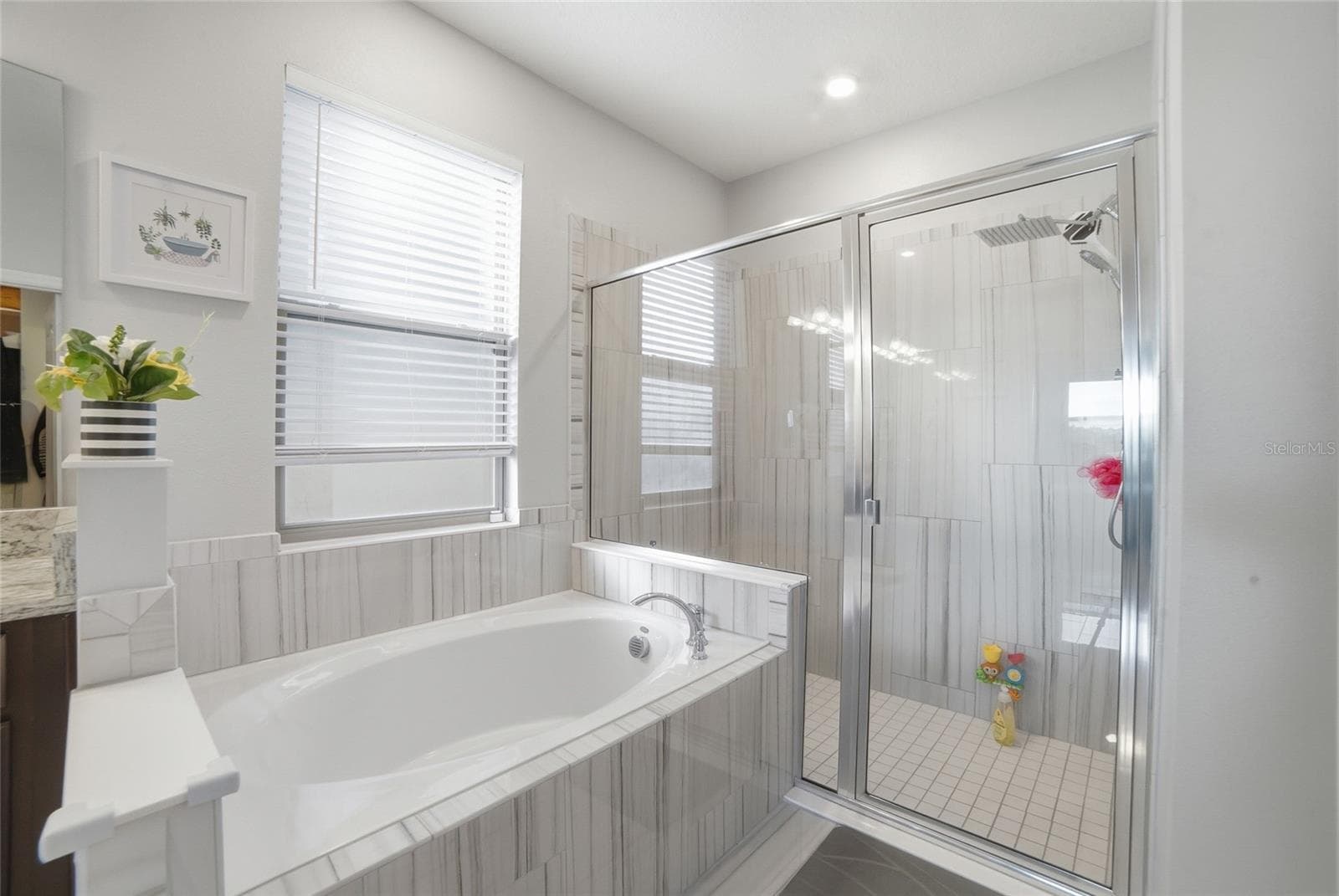 Single Family Residence at 1461 CLEAR BROOK PL, ST CLOUD, photo 23 of 31