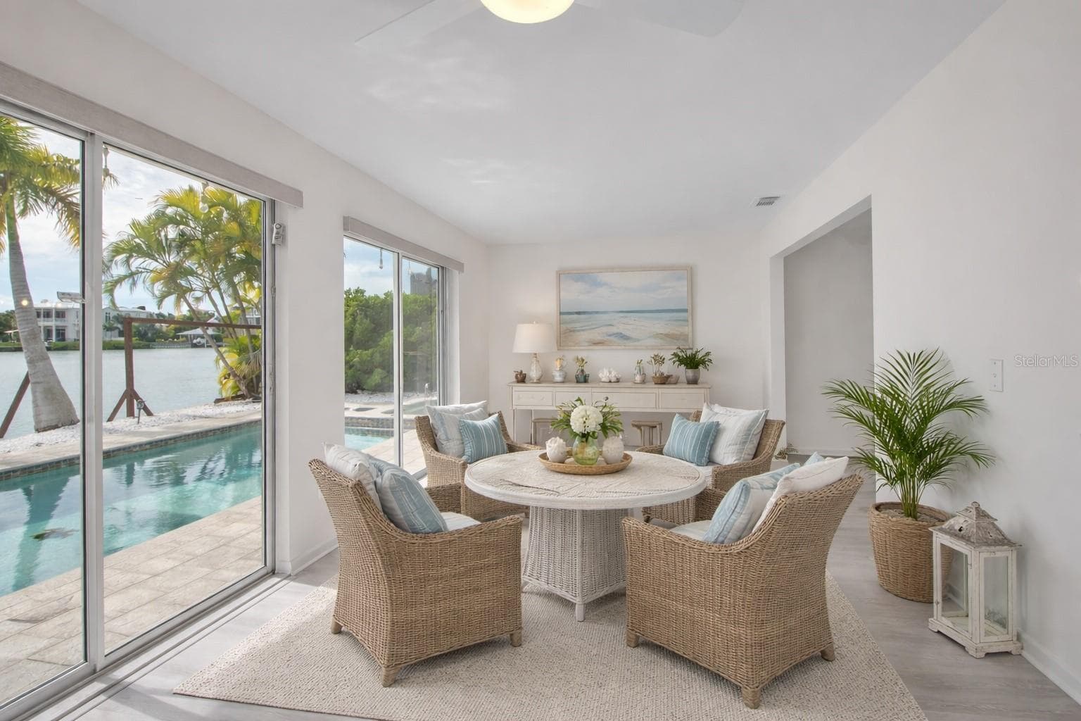 Sun room virtual - 922 CASEY COVE DR, NOKOMIS