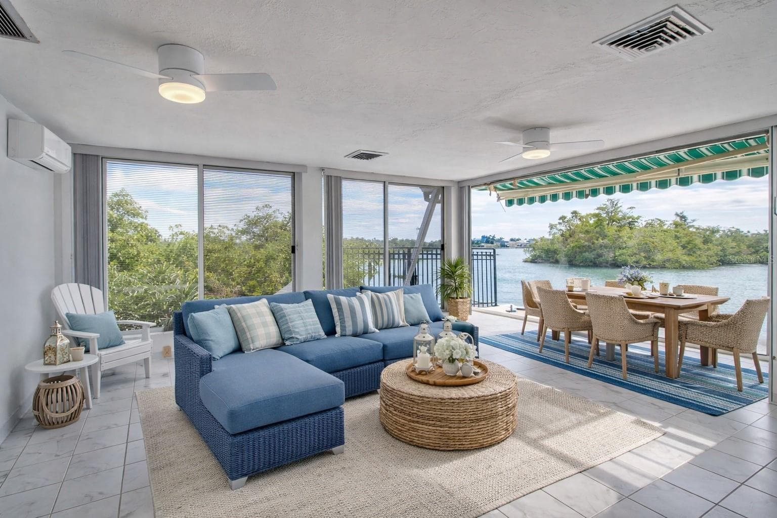 Outdoor room virtual - 922 CASEY COVE DR, NOKOMIS