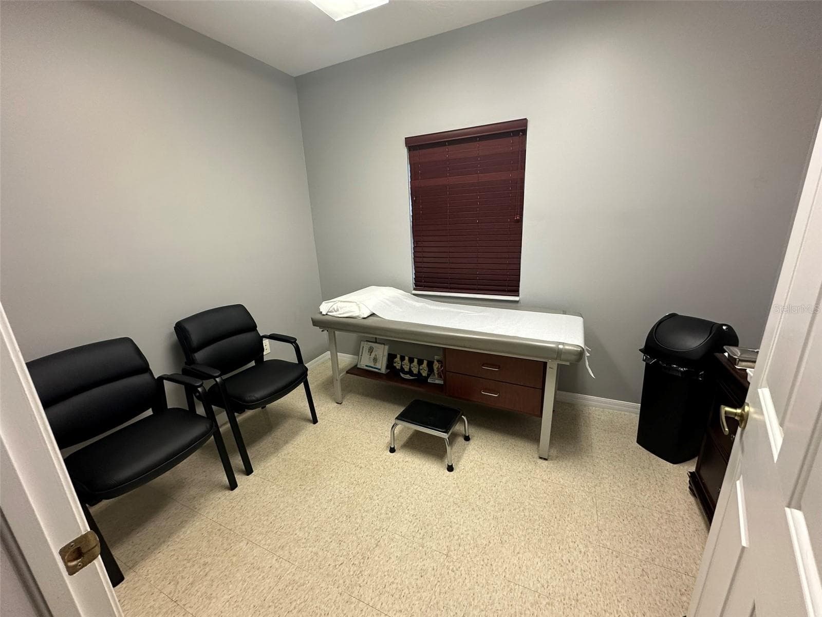 Medical Office at 10960 SHELDON RD, TAMPA, photo 13 of 15