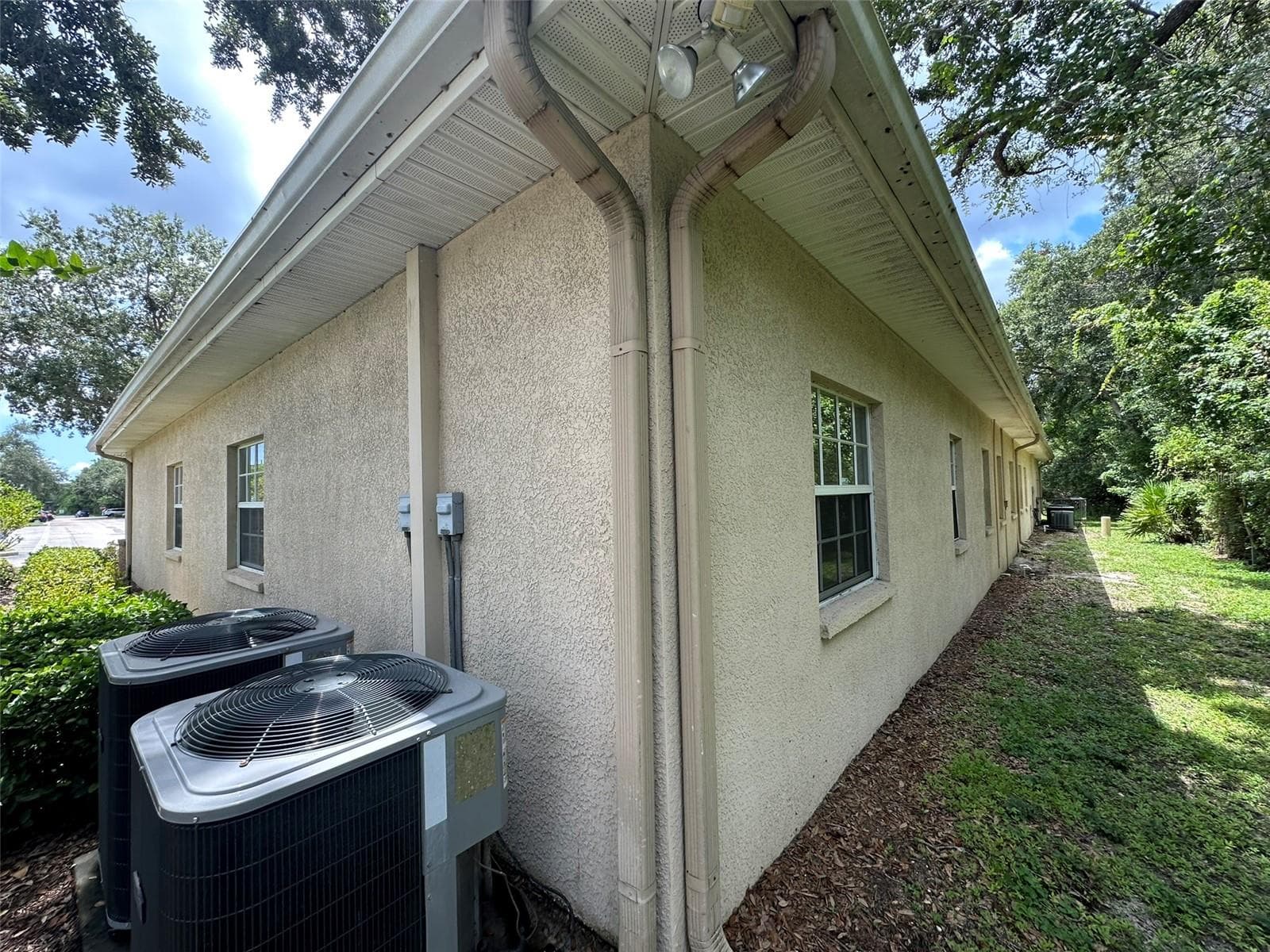 Medical Office at 10960 SHELDON RD, TAMPA, photo 15 of 15