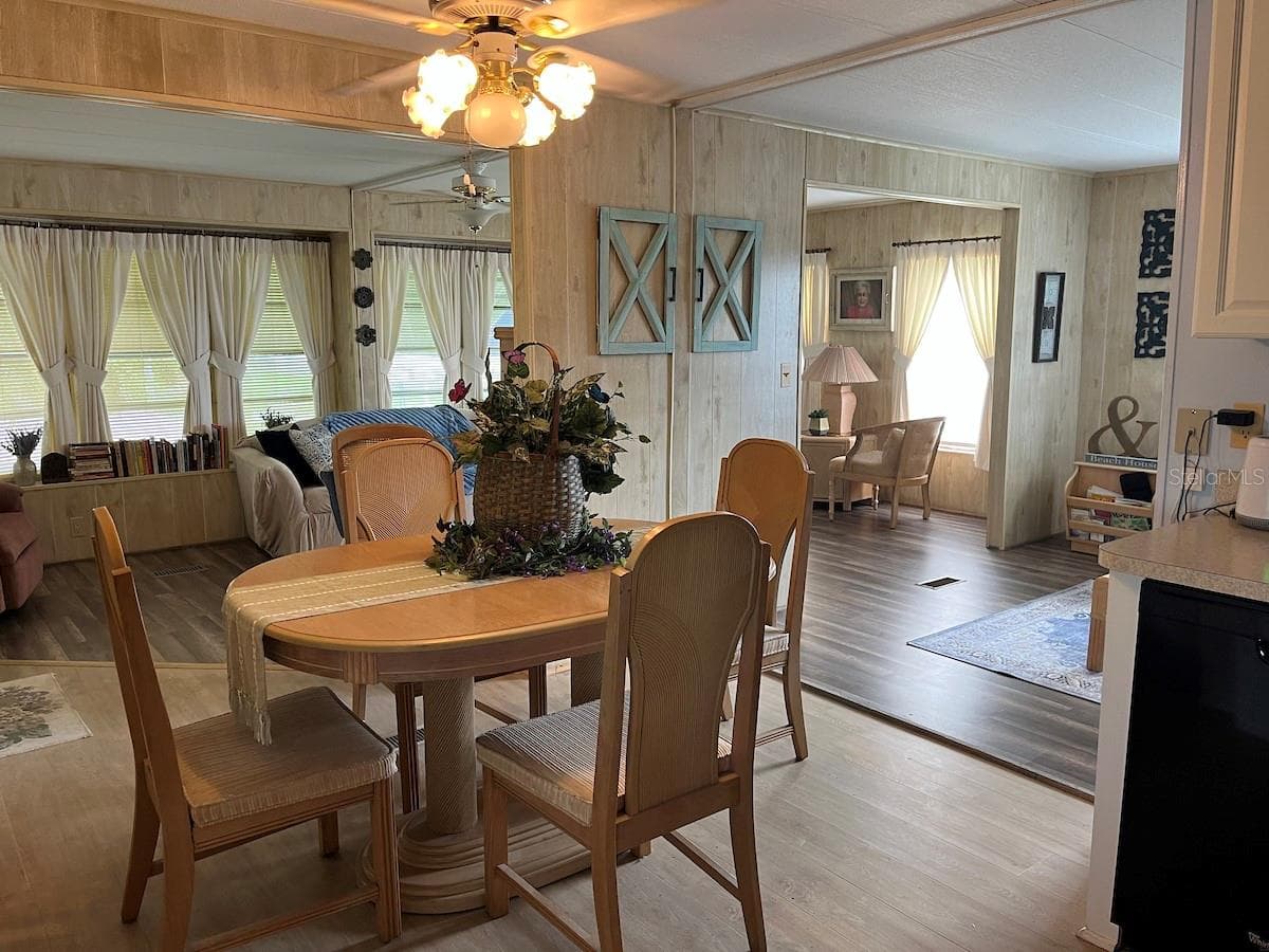 Manufactured Home at 3153 ORCHARD DR, NORTH FORT MYERS, photo 25 of 44