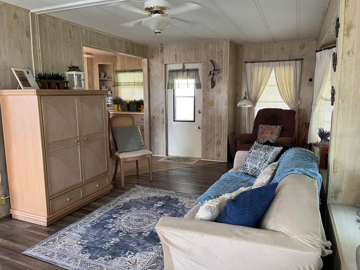 Manufactured Home at 3153 ORCHARD DR, NORTH FORT MYERS, photo 30 of 44