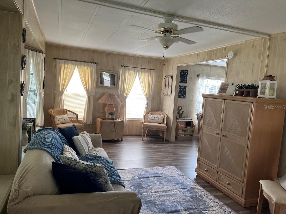 Manufactured Home at 3153 ORCHARD DR, NORTH FORT MYERS, photo 33 of 44