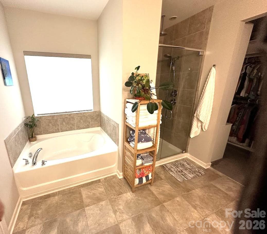 Single Family Residence at 1376 Whistling Lane, York, photo 13 of 28