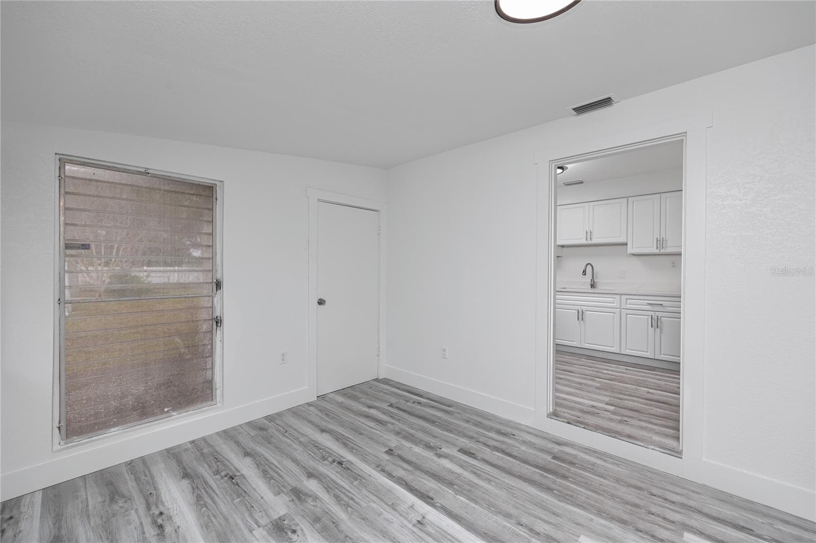 Bonus Room - 418 39TH AVE N, ST PETERSBURG