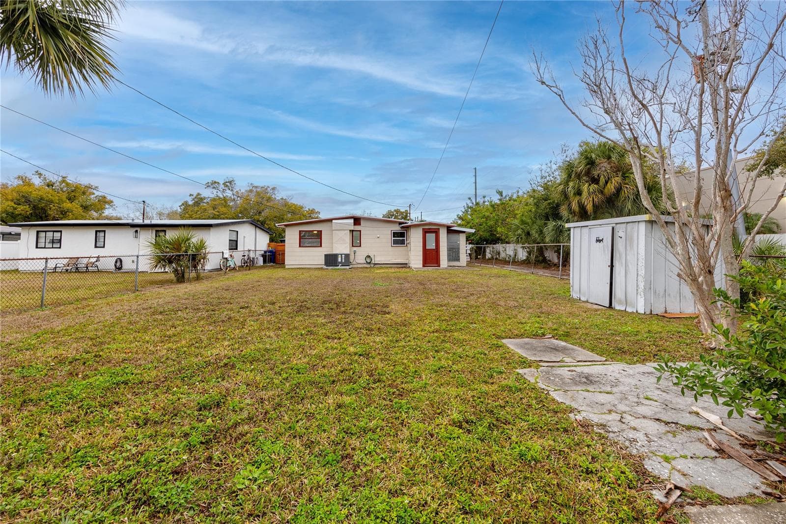 Large Backyard - 418 39TH AVE N, ST PETERSBURG