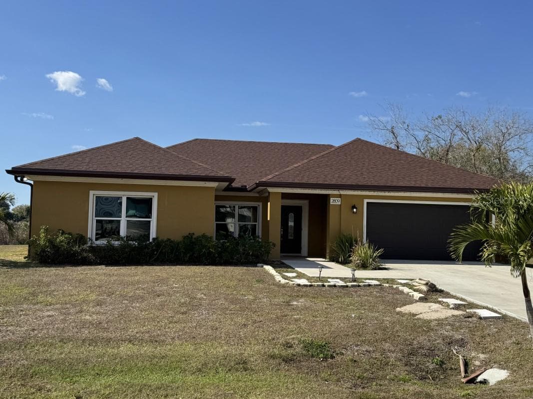 Single Family Residence at 2809 SE 27TH AVE, OKEECHOBEE, photo 4 of 39