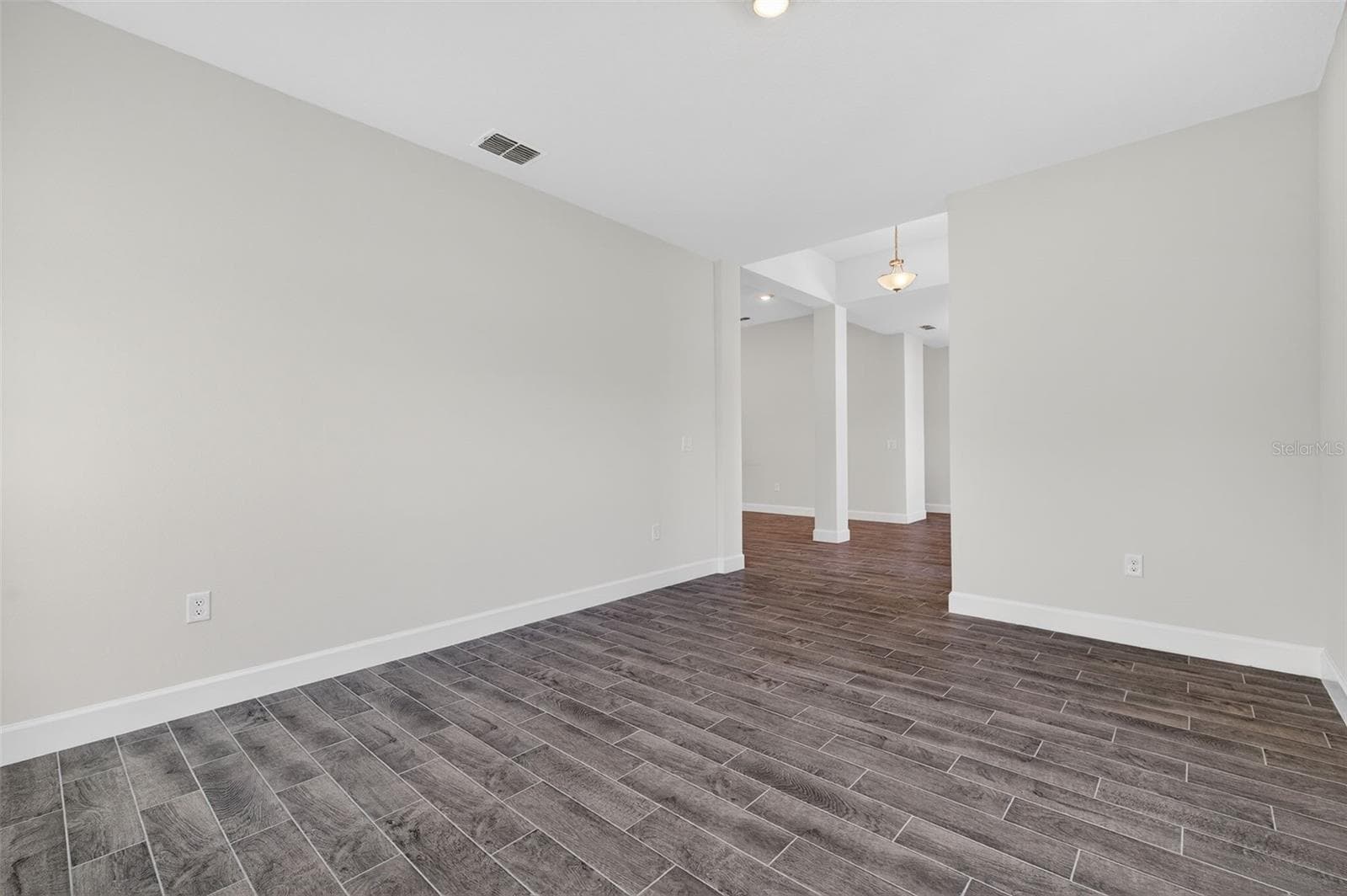 Single Family Residence at 37298 HIDDEN VIEW CIR, DADE CITY, photo 13 of 78
