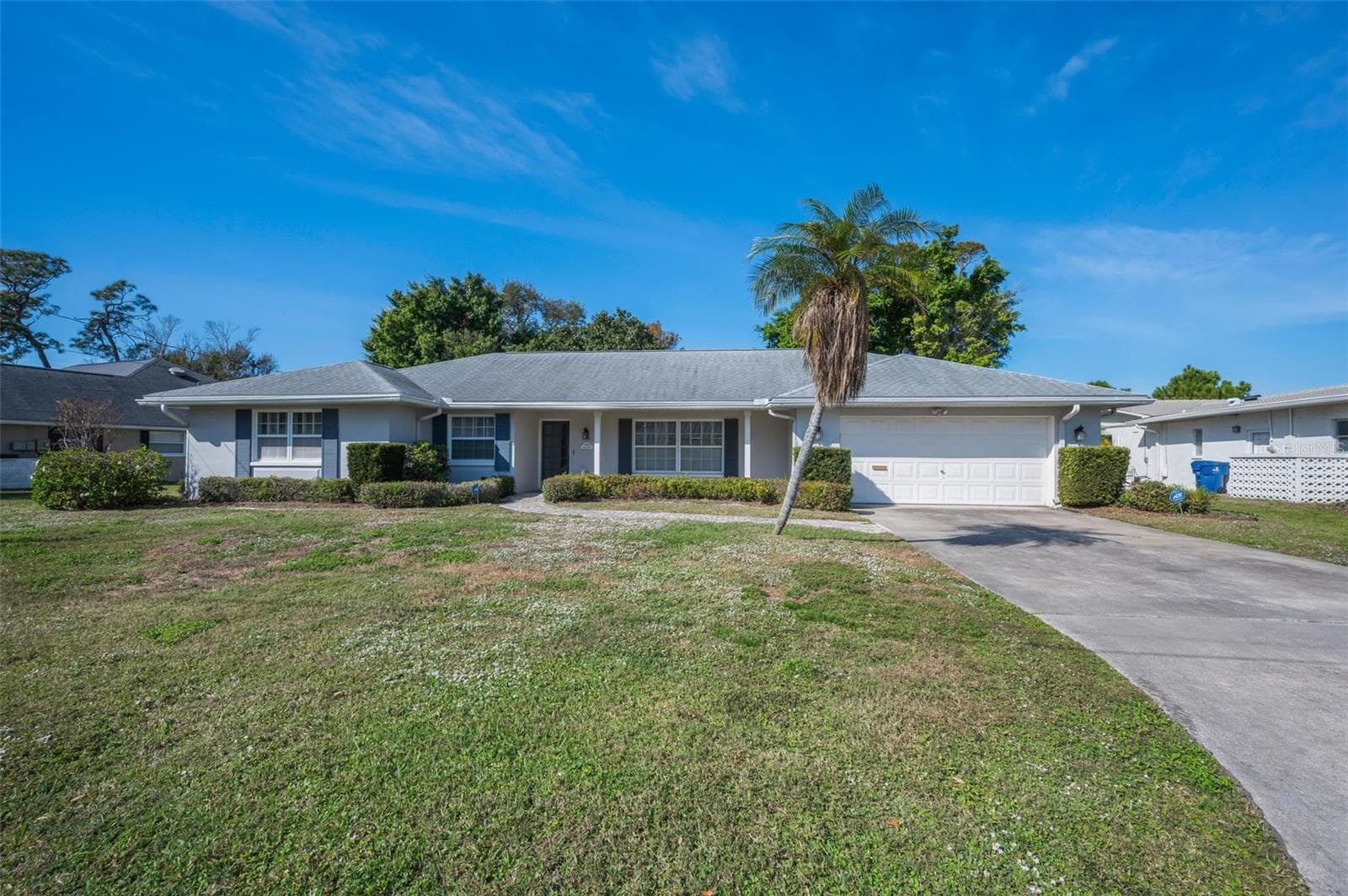 Single Family Residence at 4 HIBISCUS RD, BELLEAIR, photo 4 of 75