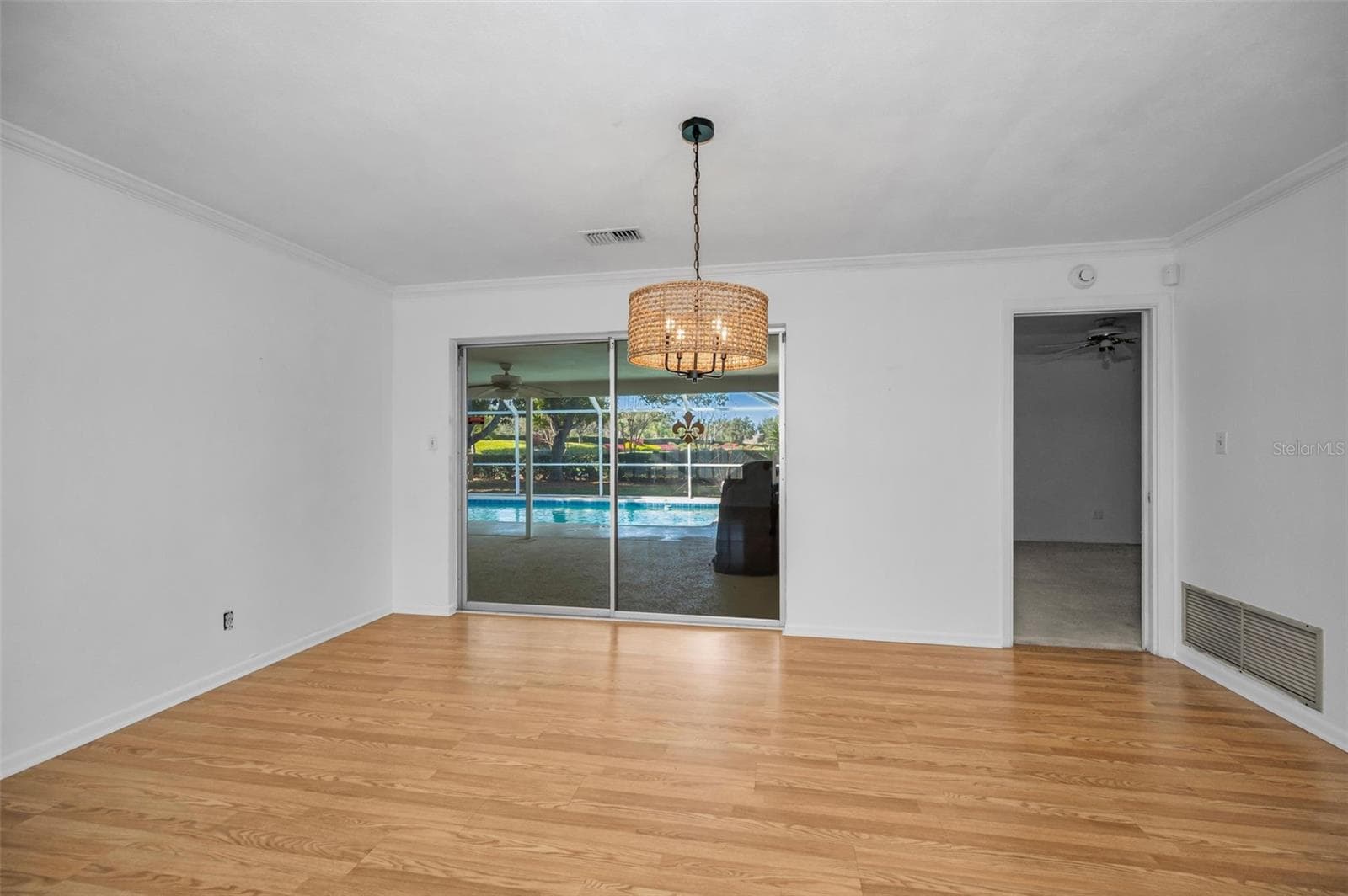 Single Family Residence at 4 HIBISCUS RD, BELLEAIR, photo 20 of 75