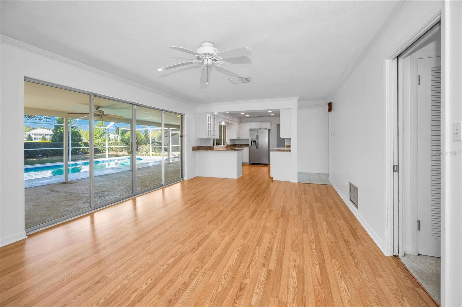 Single Family Residence at 4 HIBISCUS RD, BELLEAIR, photo 31 of 75