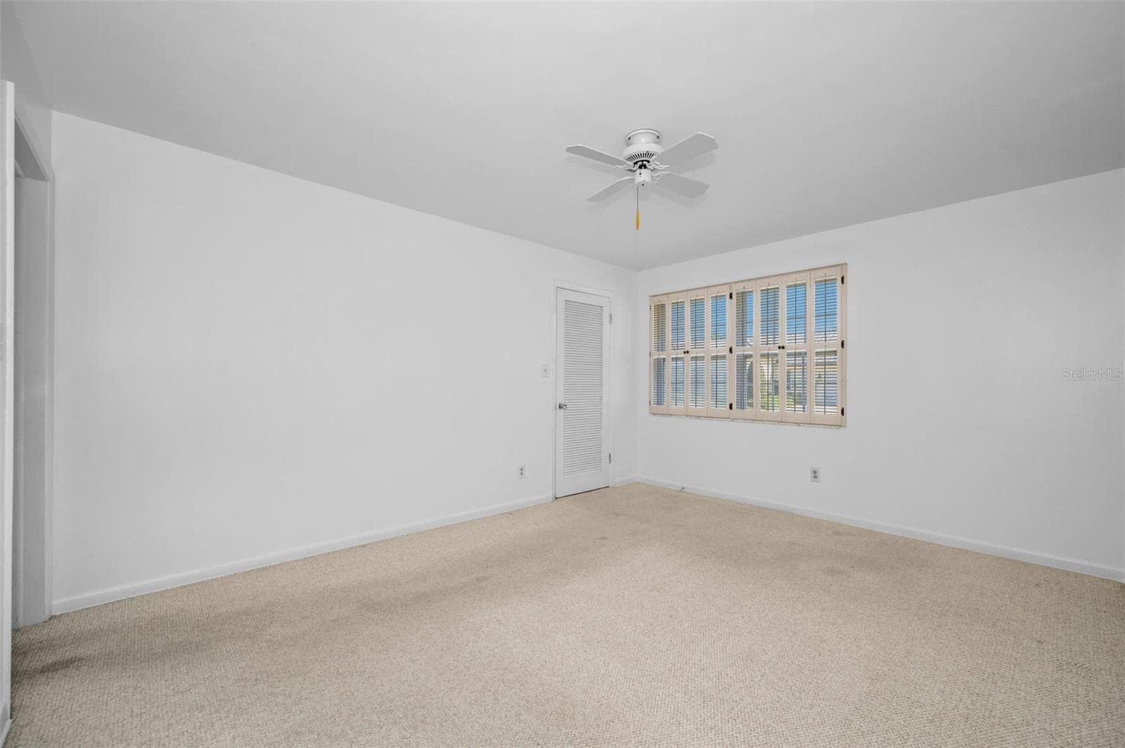 Single Family Residence at 4 HIBISCUS RD, BELLEAIR, photo 45 of 75