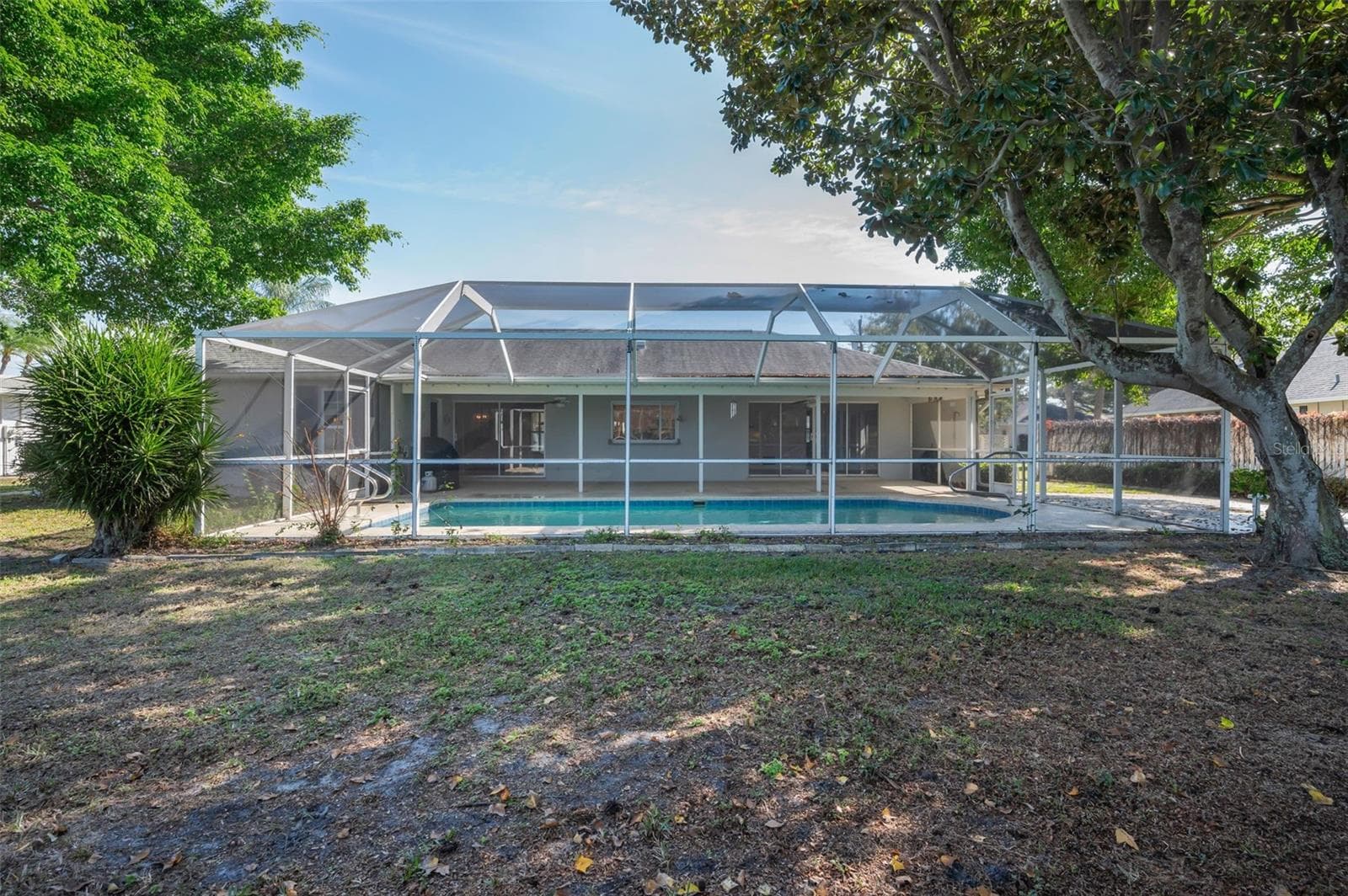 Single Family Residence at 4 HIBISCUS RD, BELLEAIR, photo 67 of 75