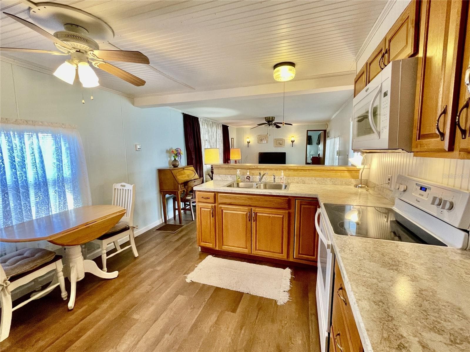 Mobile Home at 6452 FLEETWOOD CT, NORTH PORT, photo 13 of 48