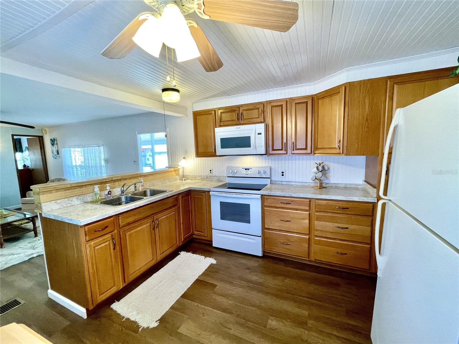 Mobile Home at 6452 FLEETWOOD CT, NORTH PORT, photo 16 of 48
