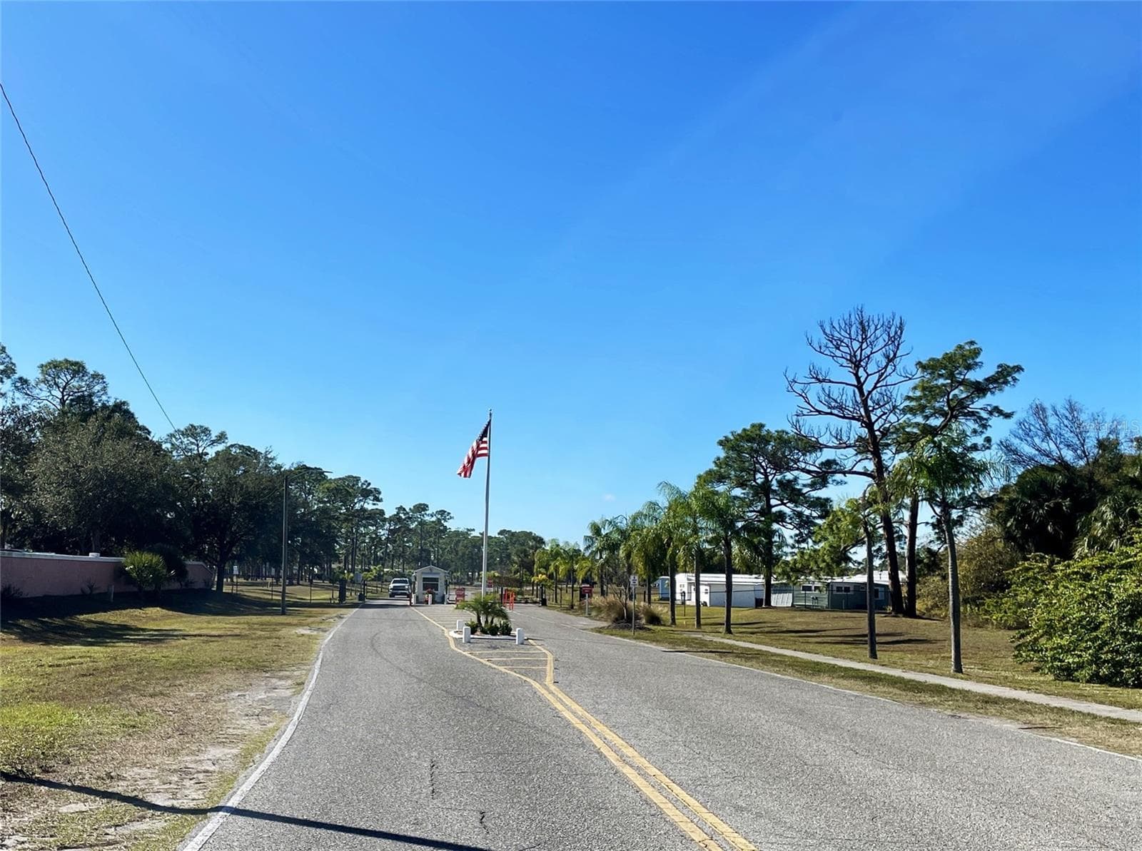 Mobile Home at 6452 FLEETWOOD CT, NORTH PORT, photo 38 of 48
