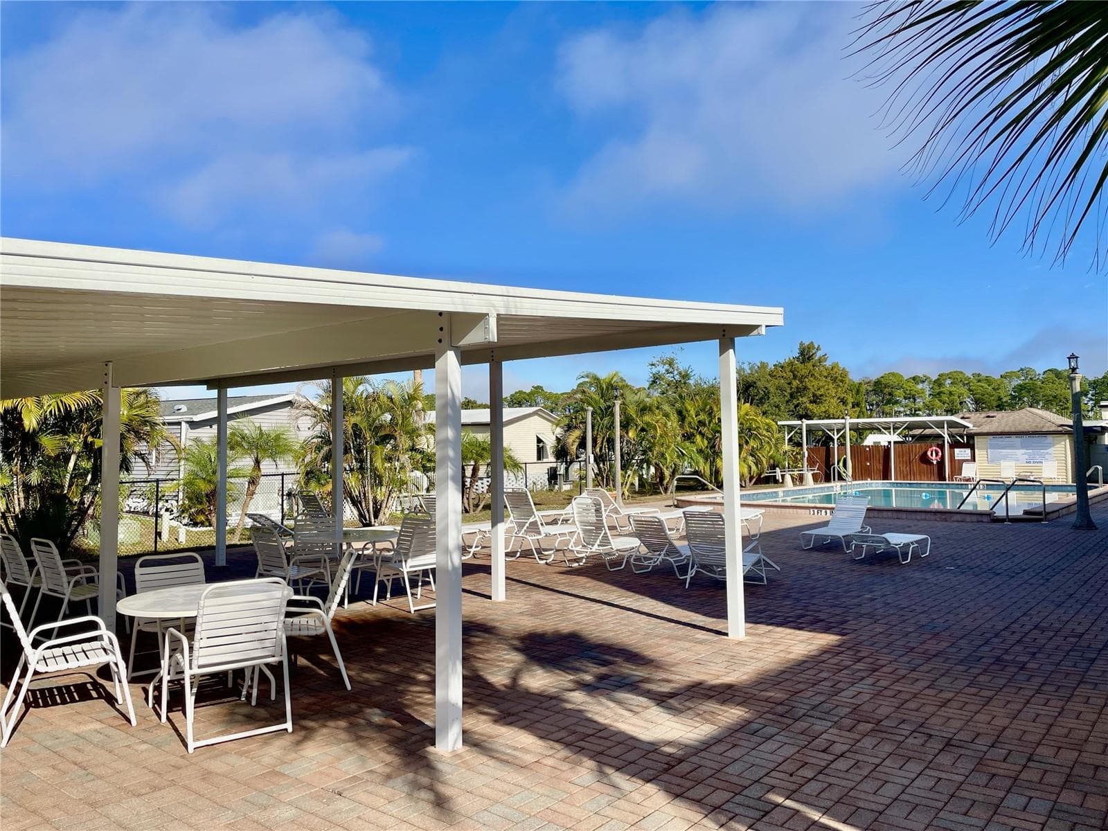 Shade area on Pool Sun Deck - 6452 FLEETWOOD CT, NORTH PORT