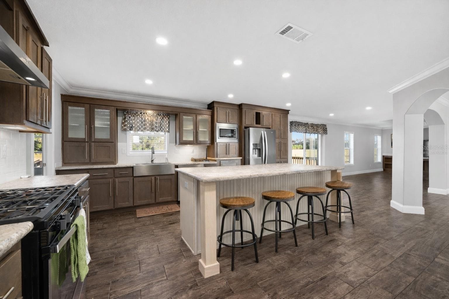Virtually Staged- room for in kitchen dining - 3789 NW 202ND ST, NEWBERRY