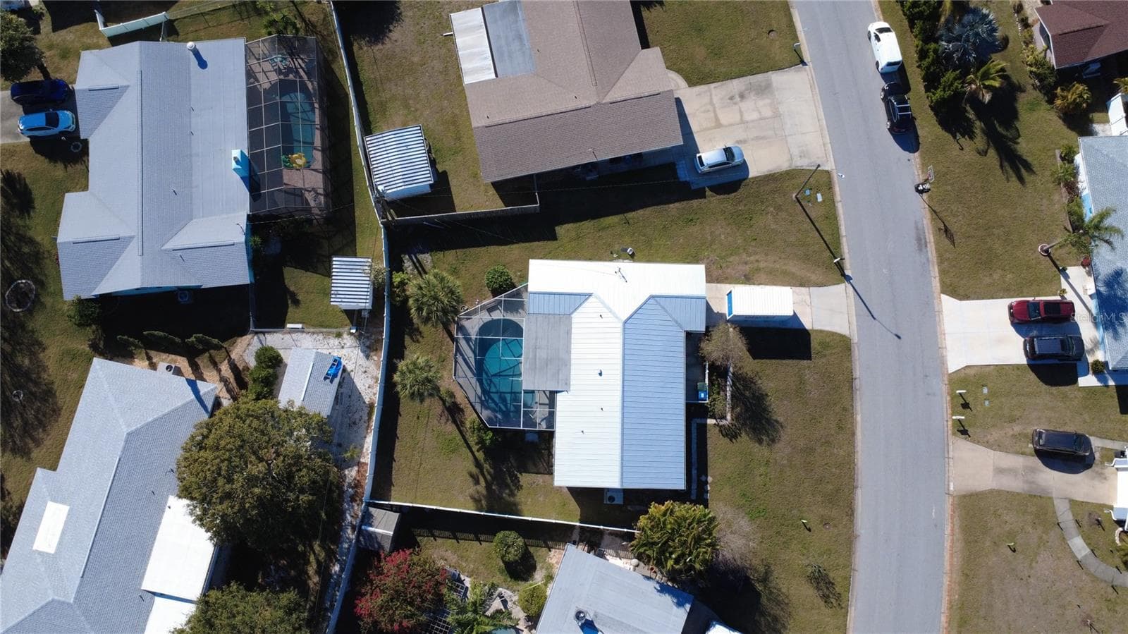 Single Family Residence at 2534 WANETA DR, SARASOTA, photo 25 of 28