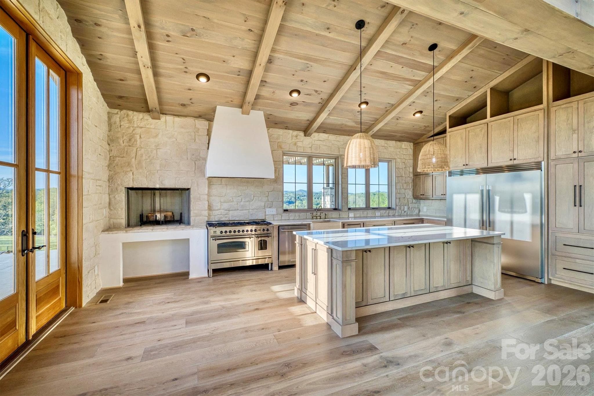 Single Family Residence at Lenoir, photo 18 of 47