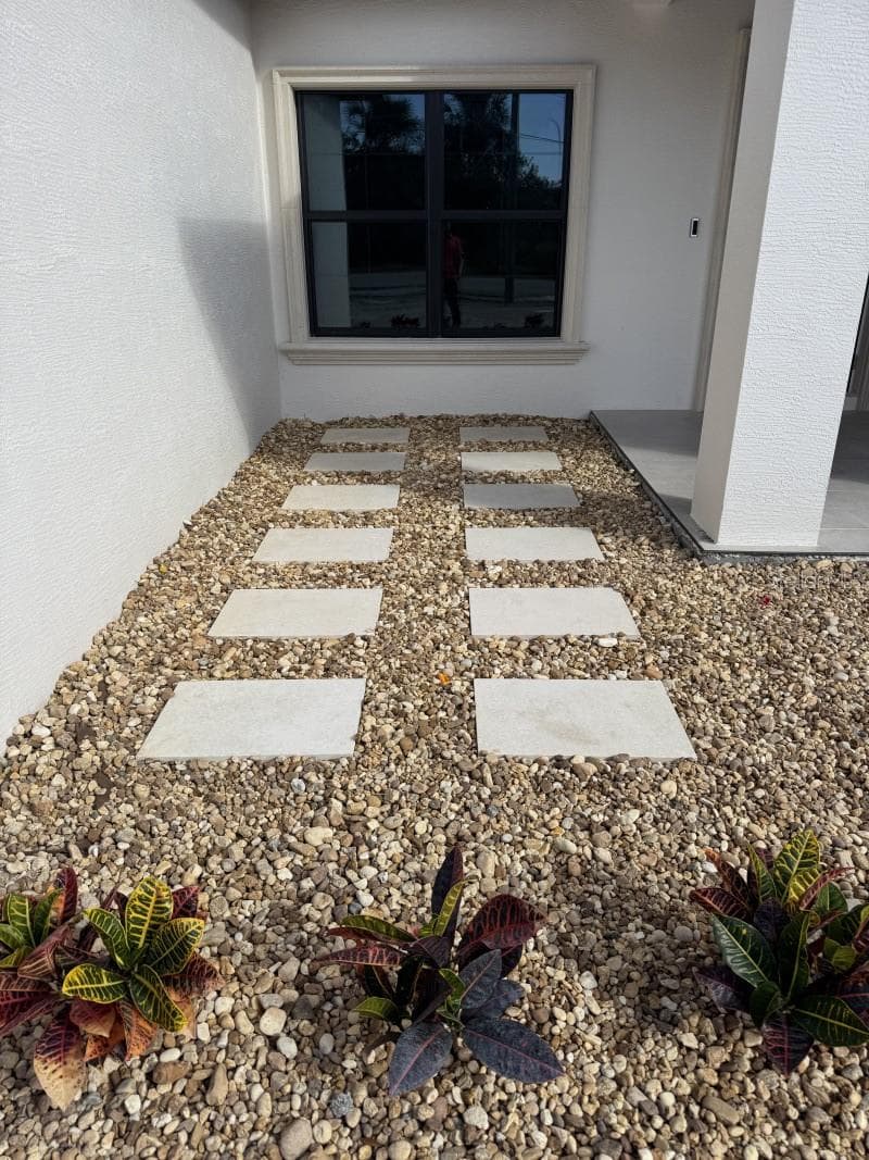 Single Family Residence at 1911 SW 7TH AVE, OKEECHOBEE, photo 5 of 31