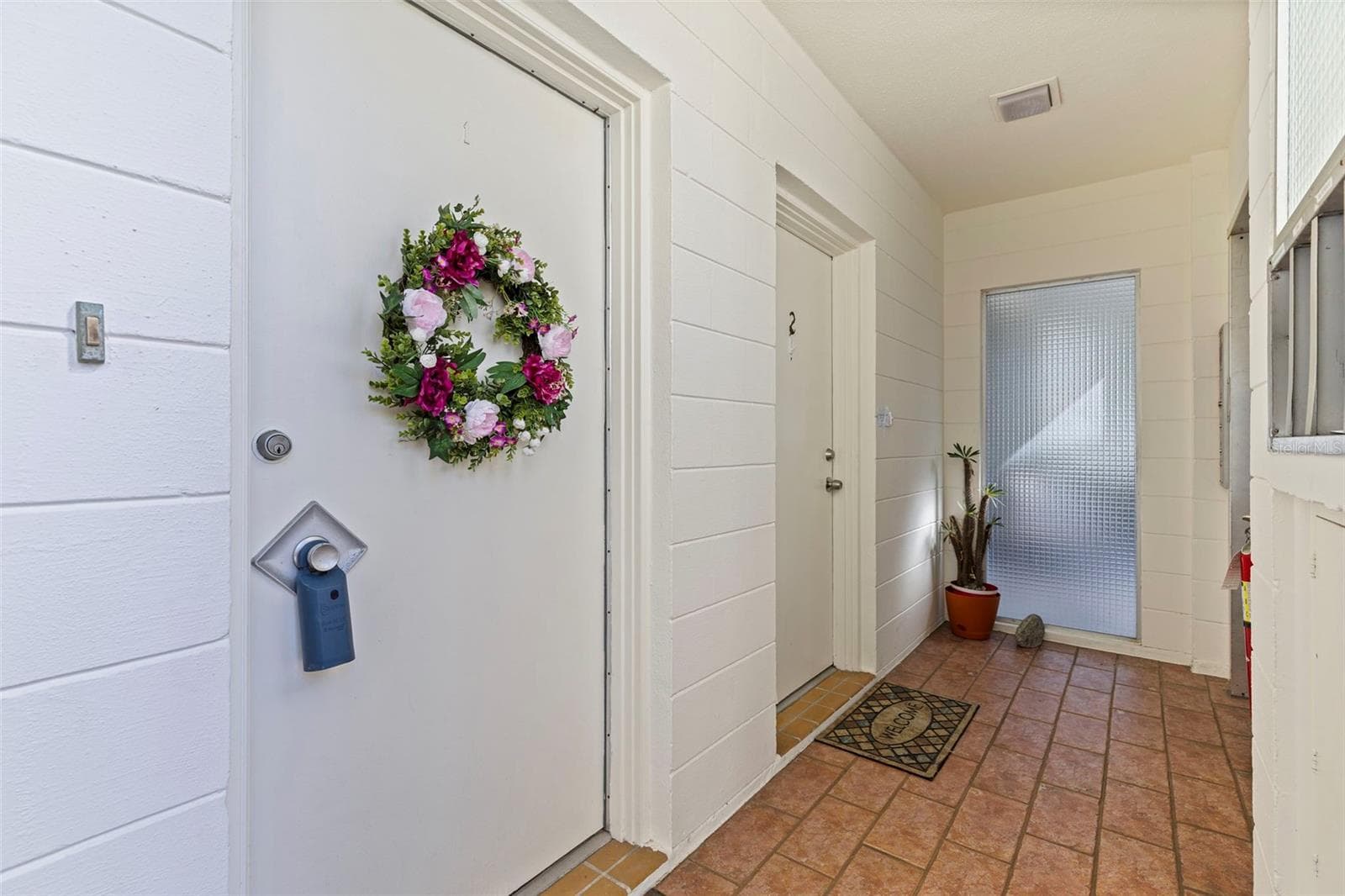 Condominium at 1036 NORTH SHORE DR NE #1, ST PETERSBURG, photo 3 of 38