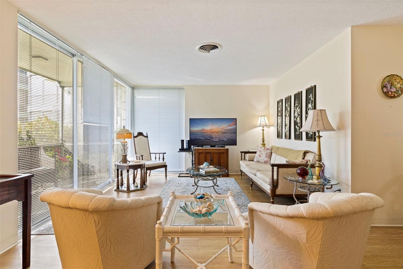 Condominium at 1036 NORTH SHORE DR NE #1, ST PETERSBURG, photo 7 of 38
