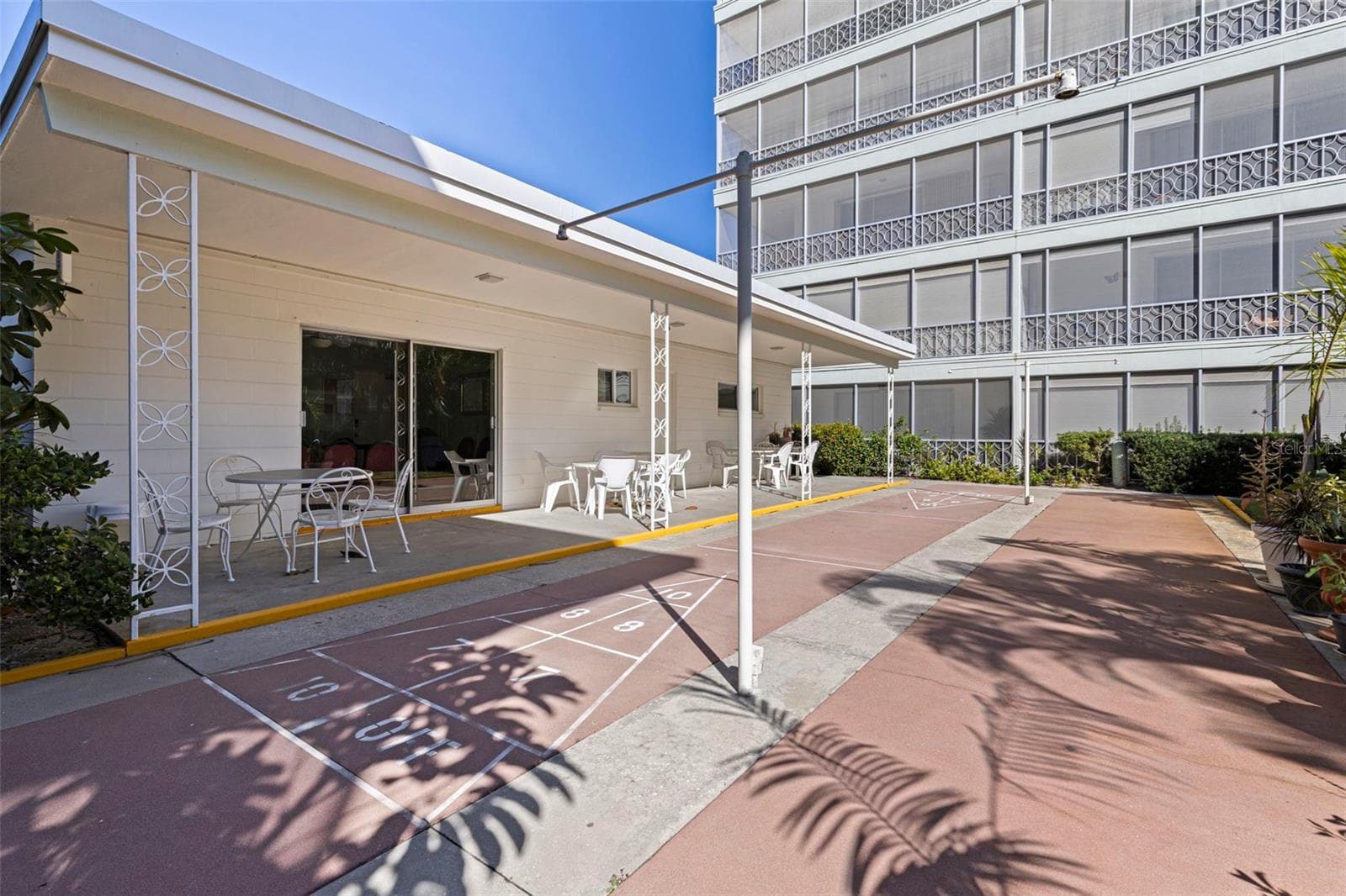 Condominium at 1036 NORTH SHORE DR NE #1, ST PETERSBURG, photo 24 of 38