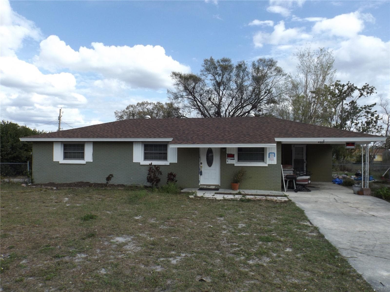 4801 AVON ST