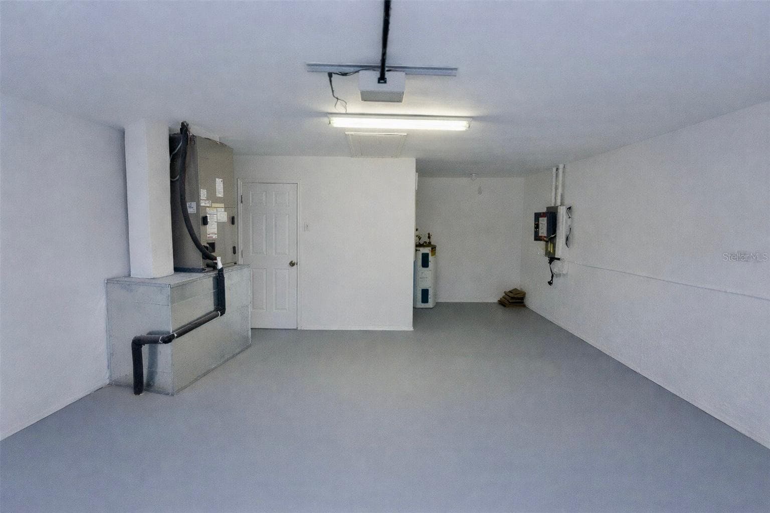 Single Family Residence at 8276 SHORT WAY, LAKELAND, photo 11 of 12