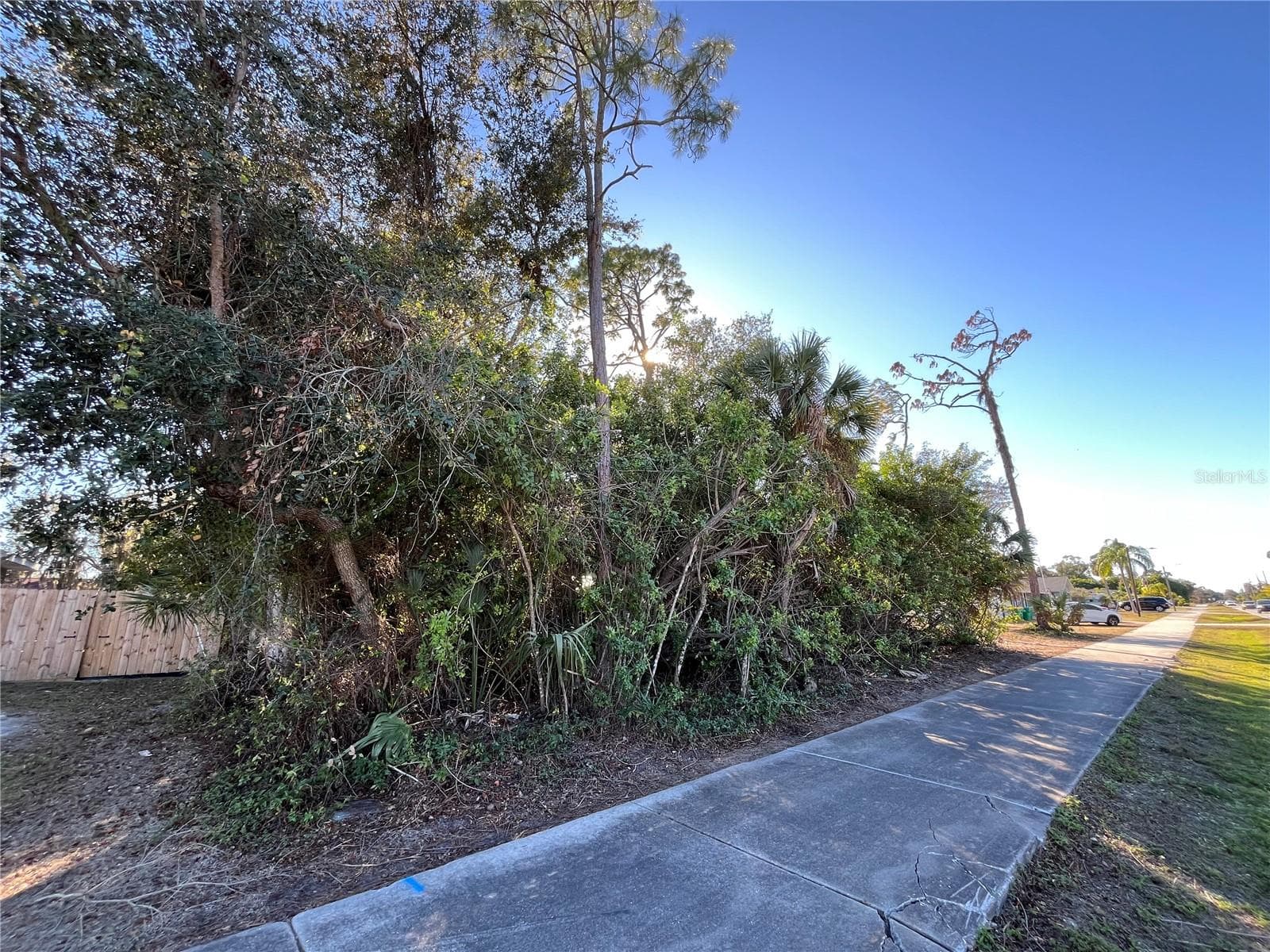 20417 QUESADA AVE