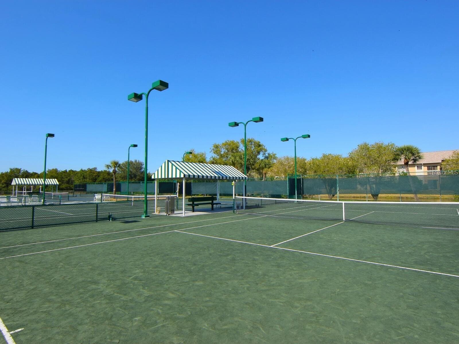 Tennis Courts - 1678 STARLING DR #102, SARASOTA