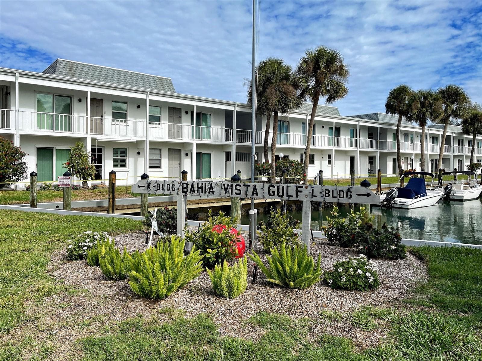 902 GIBBS RD #285