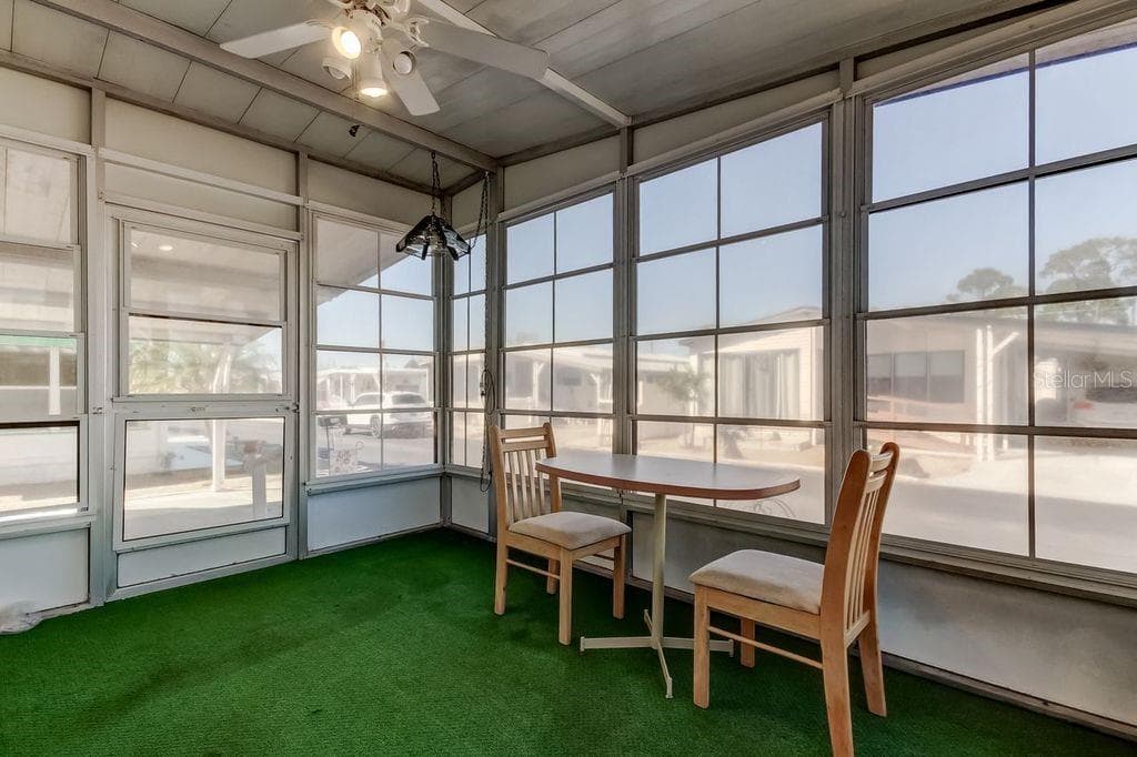Manufactured Home at 3430 TIKI DR, HOLIDAY, photo 31 of 35