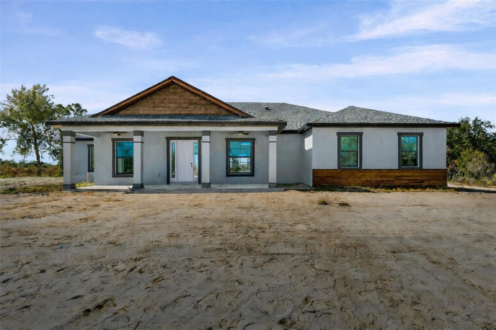 Single Family Residence at 6137 GROVE BLVD, PUNTA GORDA, photo 3 of 34