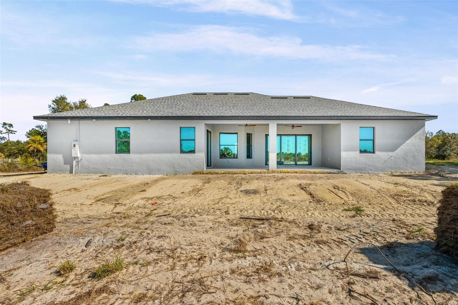 Single Family Residence at 6137 GROVE BLVD, PUNTA GORDA, photo 5 of 34