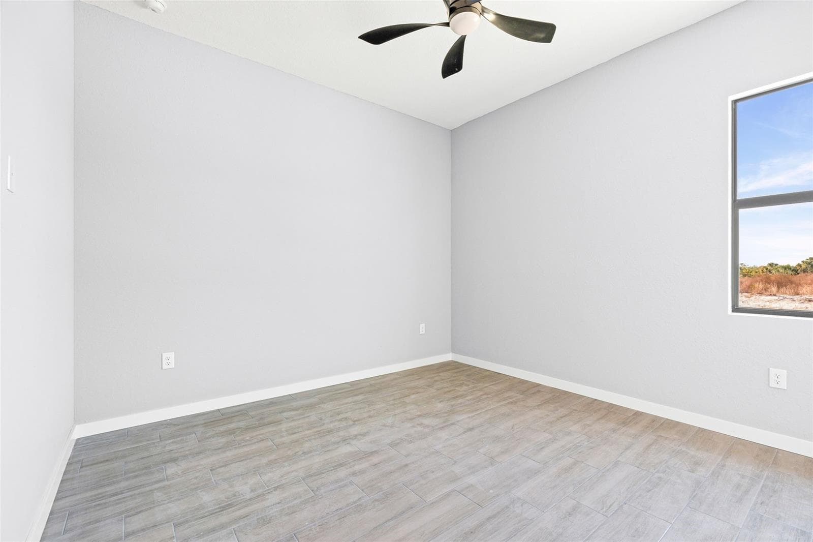 Single Family Residence at 6137 GROVE BLVD, PUNTA GORDA, photo 28 of 34
