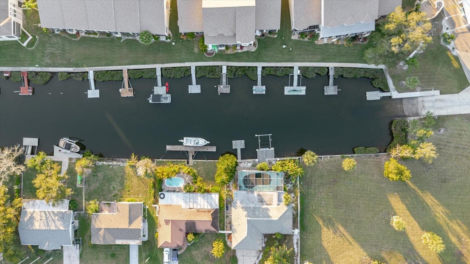 Condominium at 8211 BRENT ST #828, PORT RICHEY, photo 18 of 81