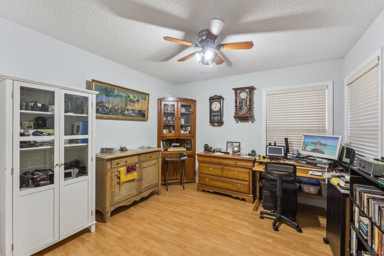 Second bedroom or office - 8215 ROLLA CT, ORLANDO