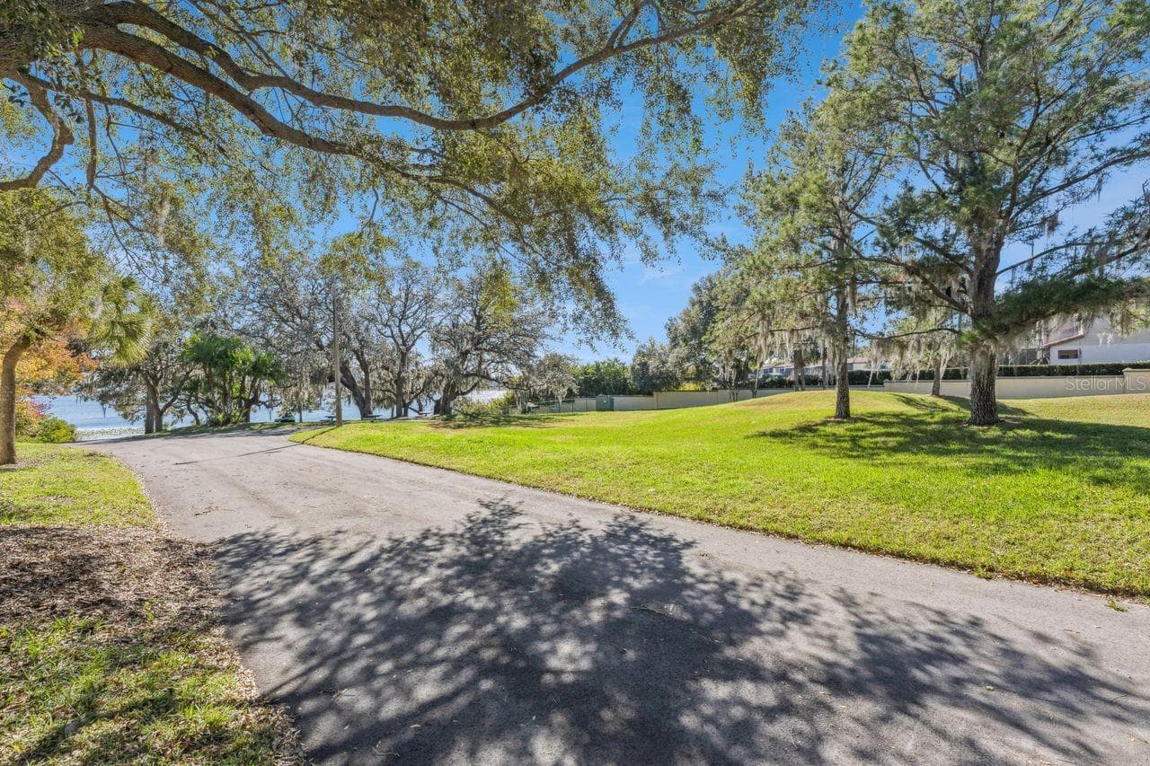 Path to boat dock - 8215 ROLLA CT, ORLANDO