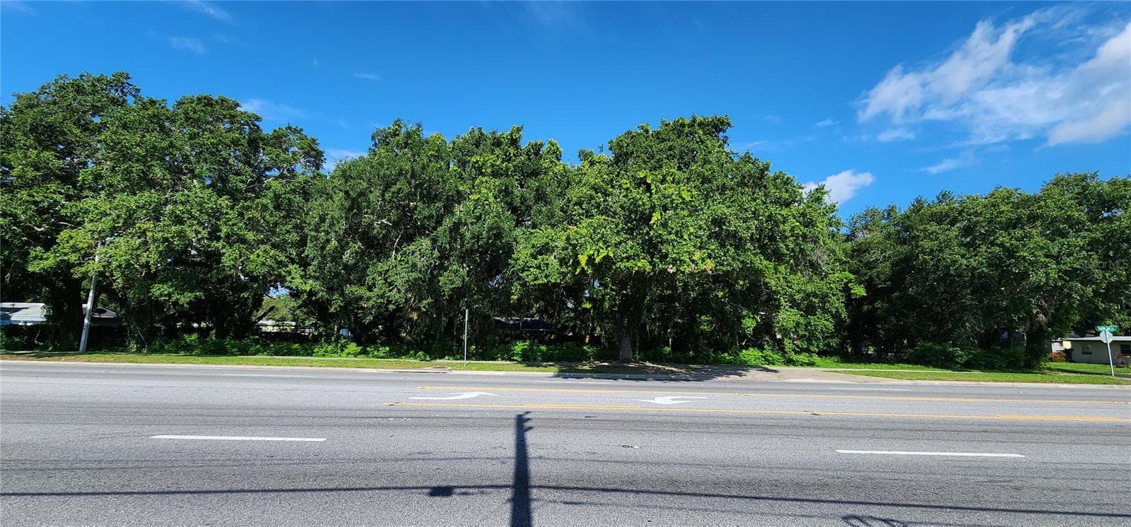 MICHIGAN AVE